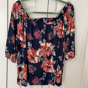 Lo app Ella off shoulder floral top